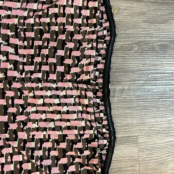 Banana Republic Silk Blend Strapless Dress in Pink and Black Pattern. Pockets - Picture 7 of 16